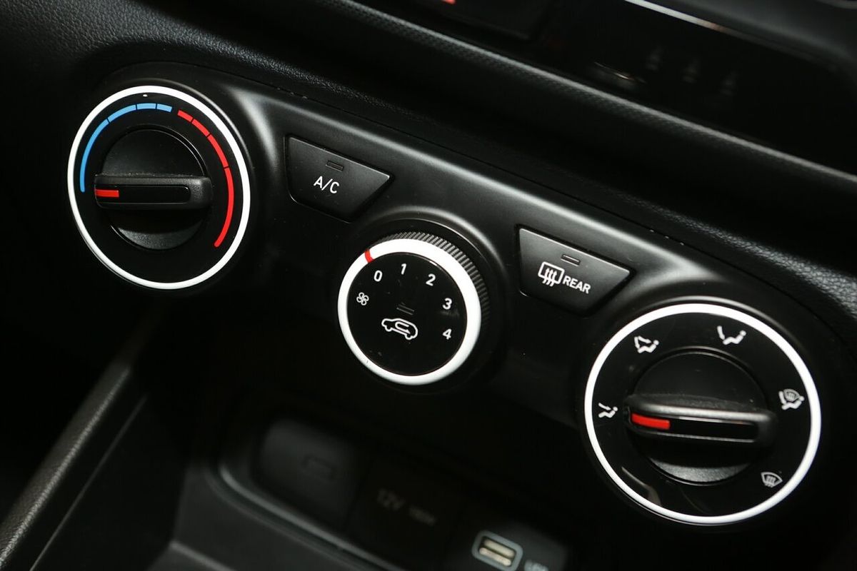 2021 Hyundai Venue Active QX.V3