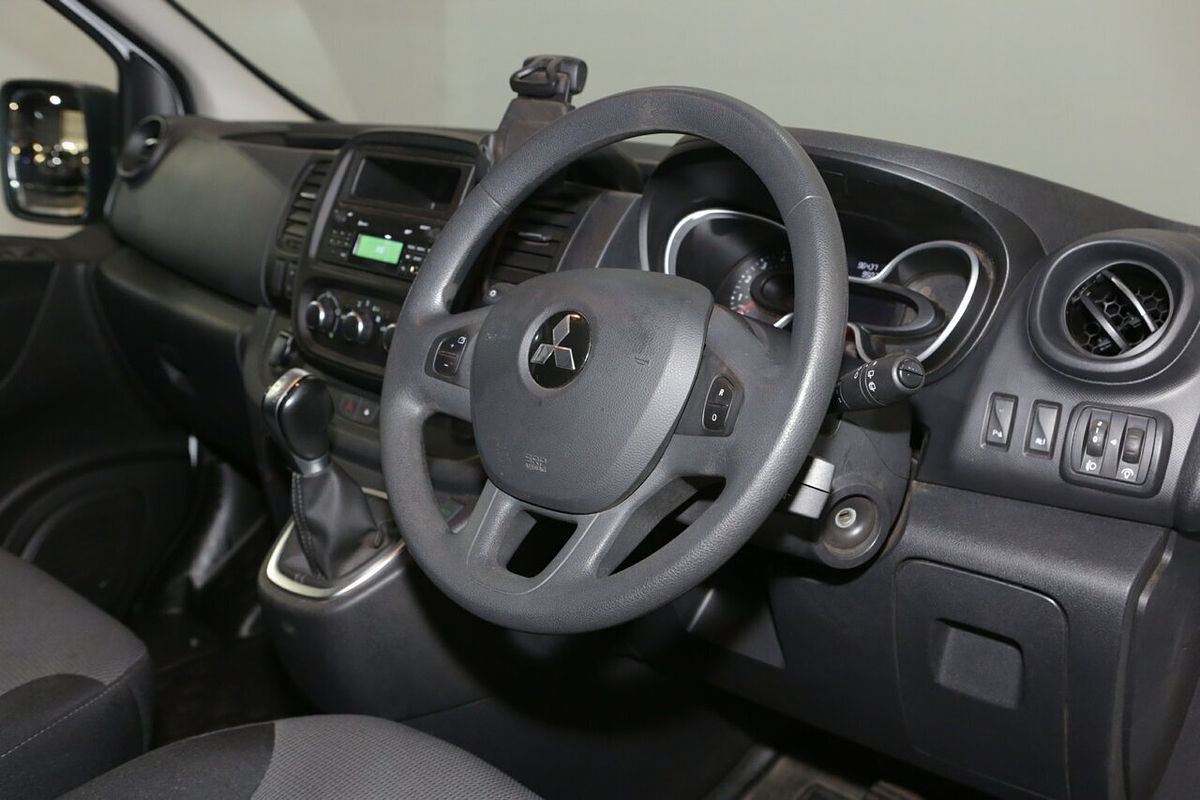 2021 Mitsubishi Express GLX SN LWB