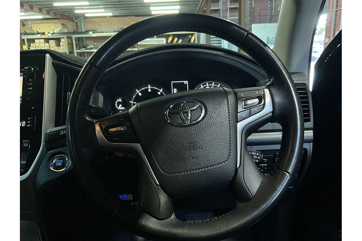 2020 Toyota Landcruiser GXL VDJ200R