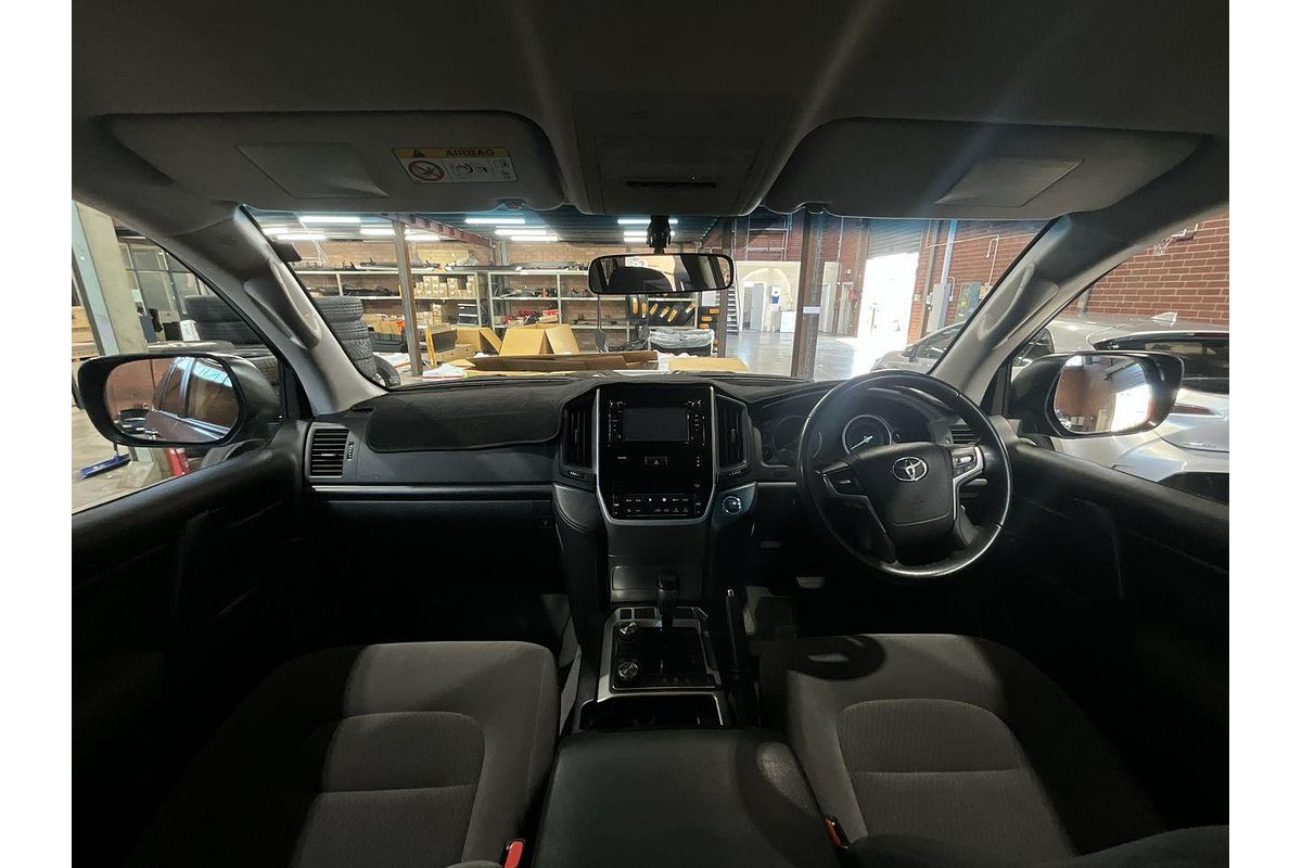 2020 Toyota Landcruiser GXL VDJ200R