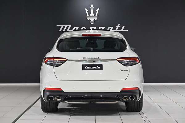 2023 Maserati Levante Modena M161