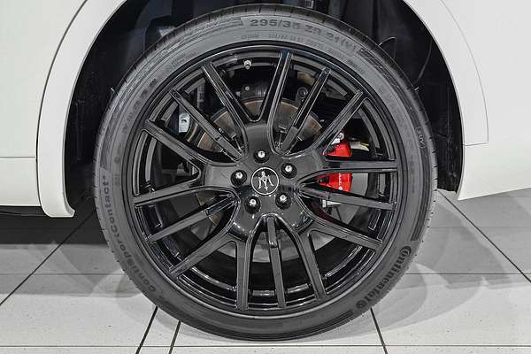 2023 Maserati Levante Modena M161