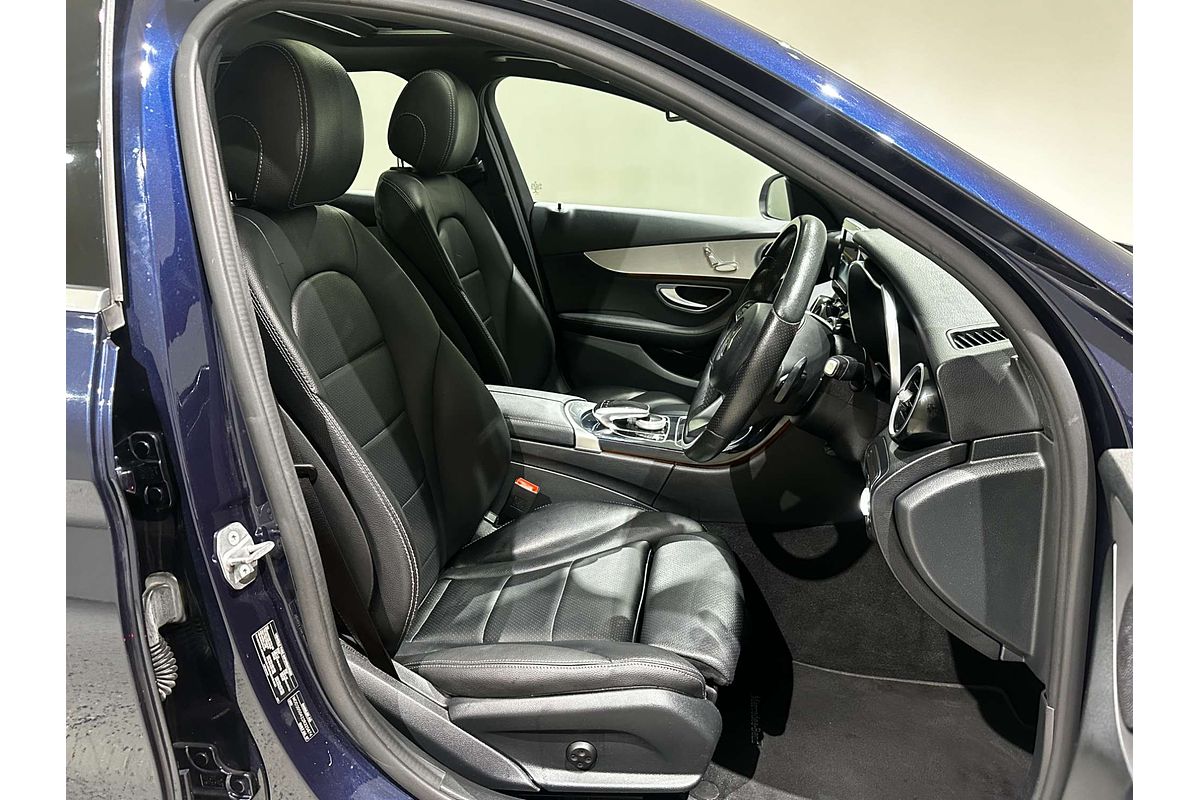 2017 Mercedes-Benz C-Class C200 W205