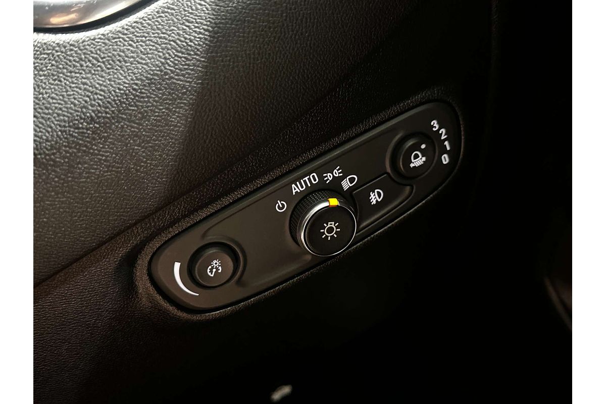 2018 Holden Equinox LS EQ