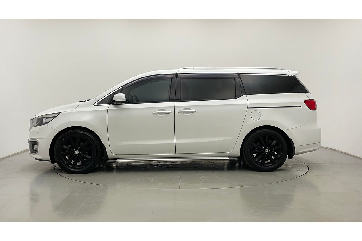 2017 Kia Carnival Platinum YP