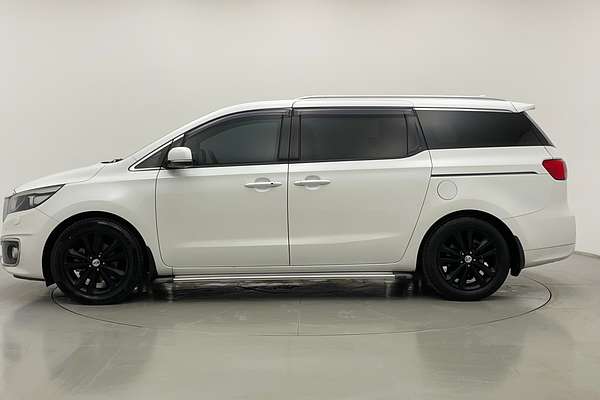 2017 Kia Carnival Platinum YP