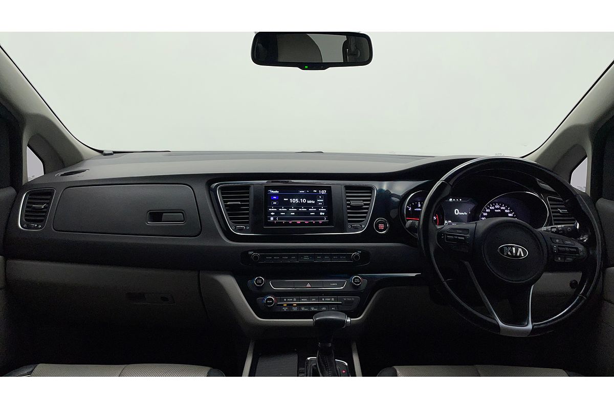 2017 Kia Carnival Platinum YP