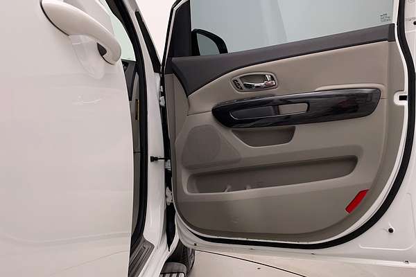 2017 Kia Carnival Platinum YP