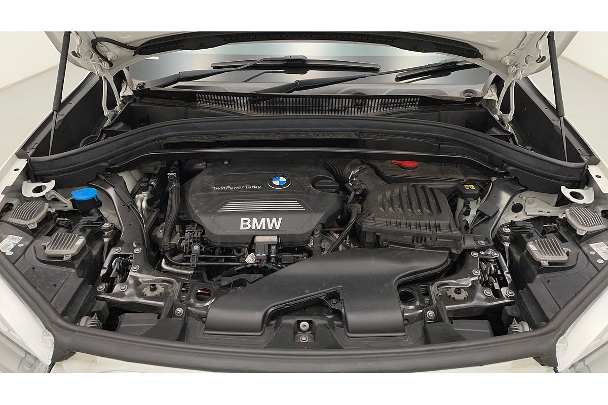 2017 BMW X1 sDrive18d F48