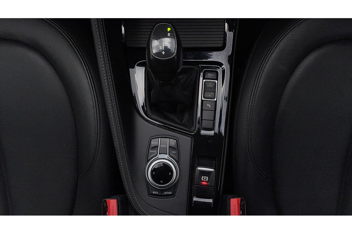 2017 BMW X1 sDrive18d F48