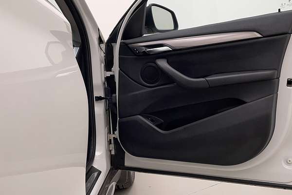 2017 BMW X1 sDrive18d F48