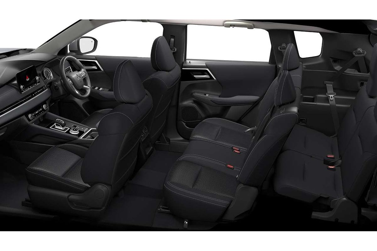 2024 Mitsubishi Outlander LS ZM