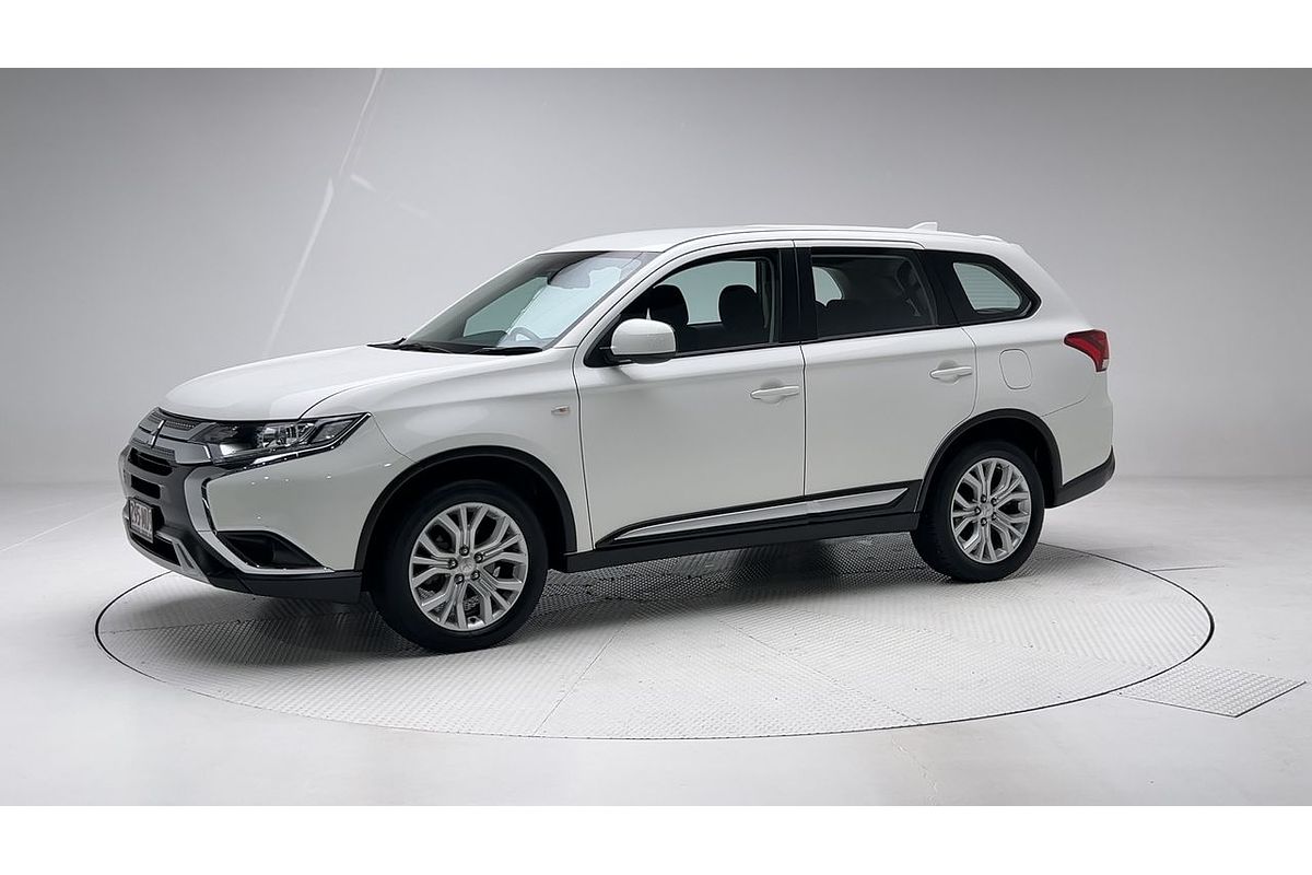 2020 Mitsubishi Outlander ES ZL