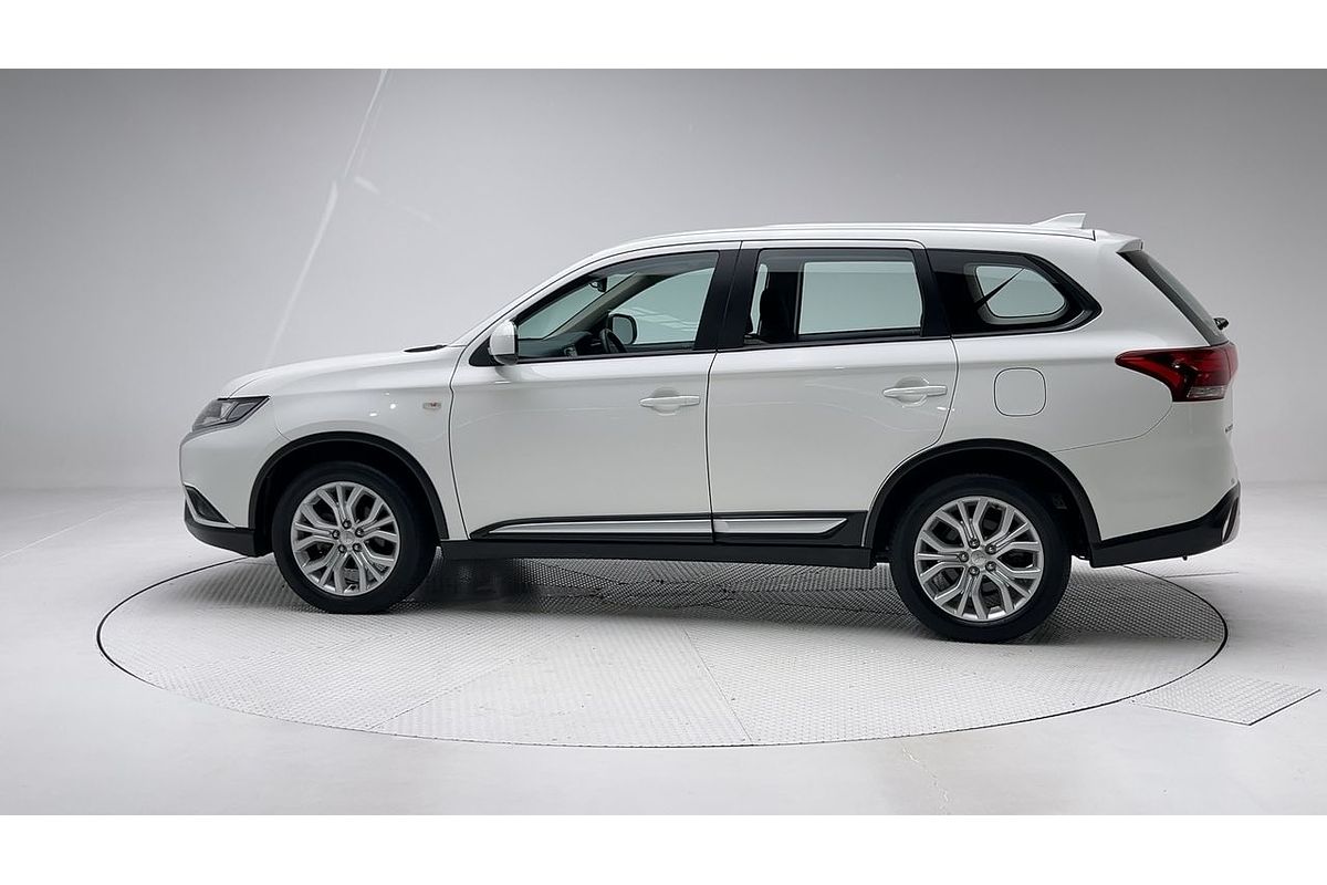 2020 Mitsubishi Outlander ES ZL