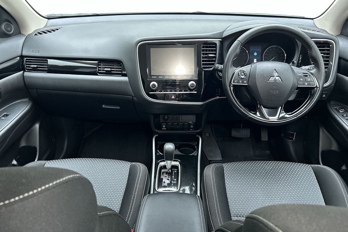 2020 Mitsubishi Outlander ES ZL