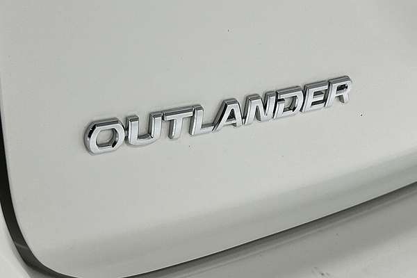 2020 Mitsubishi Outlander ES ZL