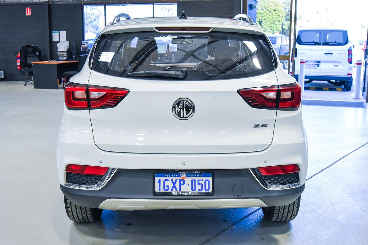 2018 MG ZS Essence AZS1