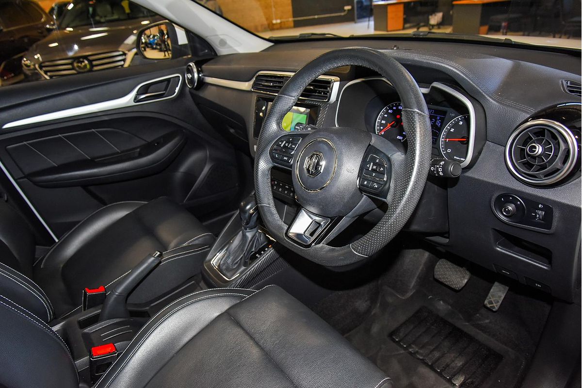 2018 MG ZS Essence AZS1