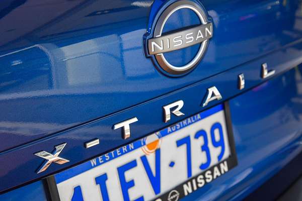 2024 Nissan X-TRAIL ST T33