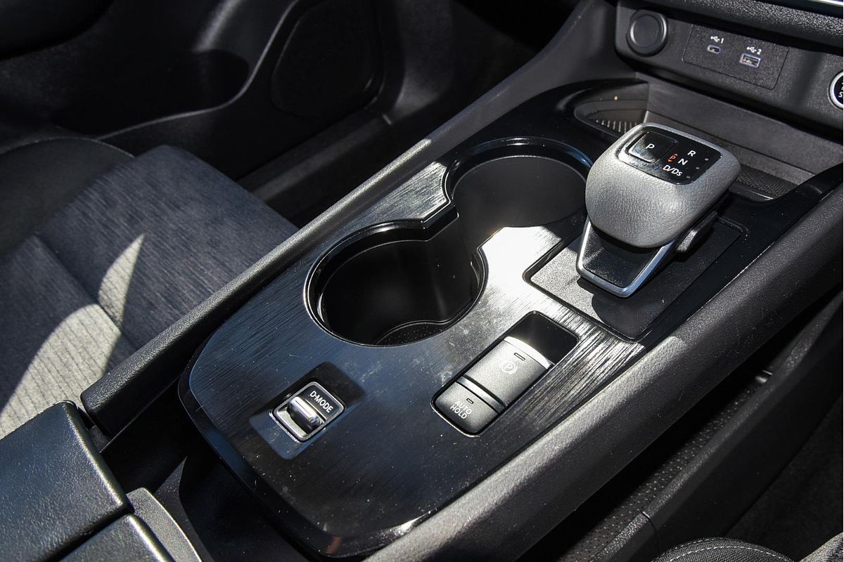 2024 Nissan X-TRAIL ST T33