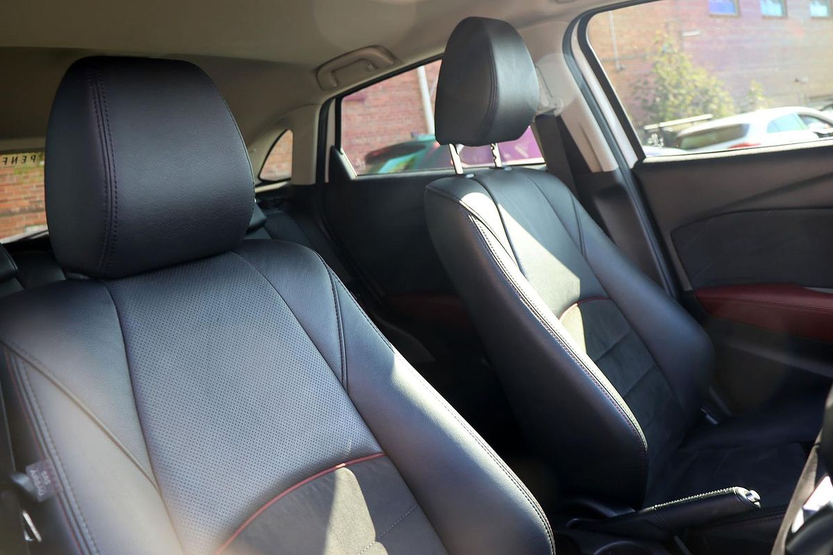 2015 Mazda CX-3 Akari DK