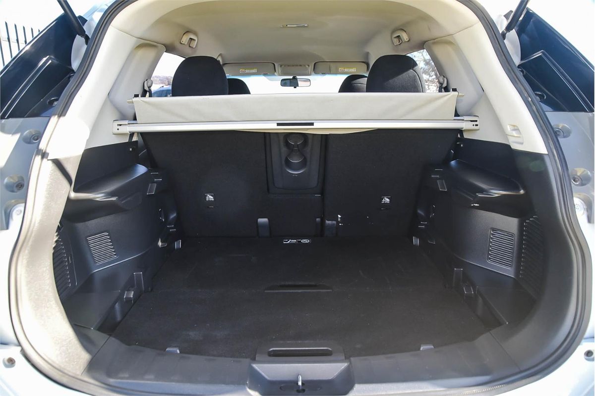 2016 Nissan X-TRAIL ST T32