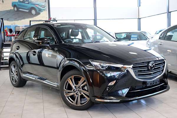 2025 Mazda CX-3 G20 Akari DK
