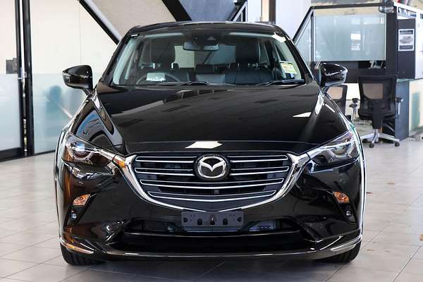 2025 Mazda CX-3 G20 Akari DK