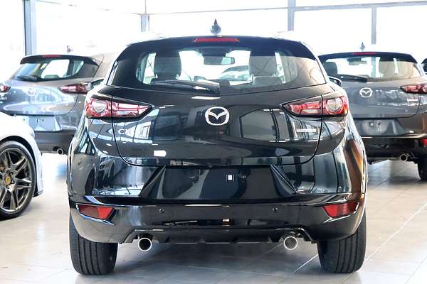 2025 Mazda CX-3 G20 Akari DK