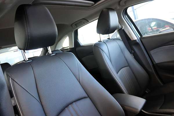 2025 Mazda CX-3 G20 Akari DK
