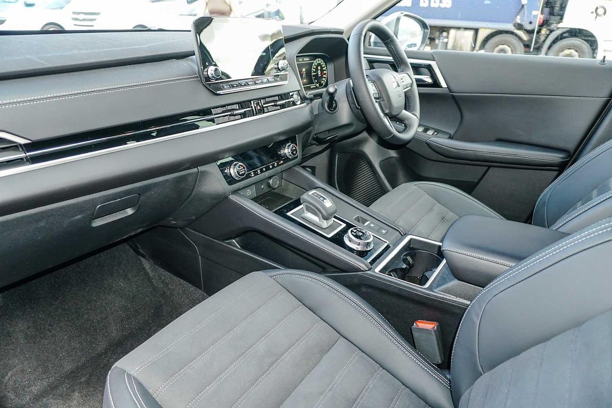 2021 Mitsubishi Outlander Aspire ZM