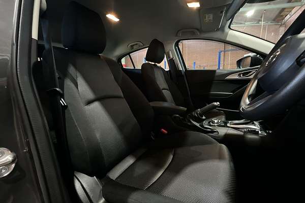 2018 Mazda 3 Neo Sport BN Series