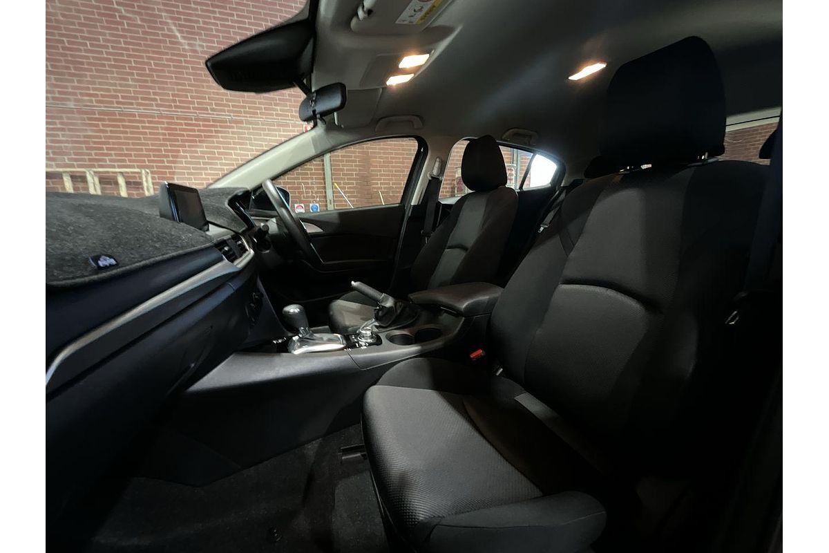 2018 Mazda 3 Neo Sport BN Series