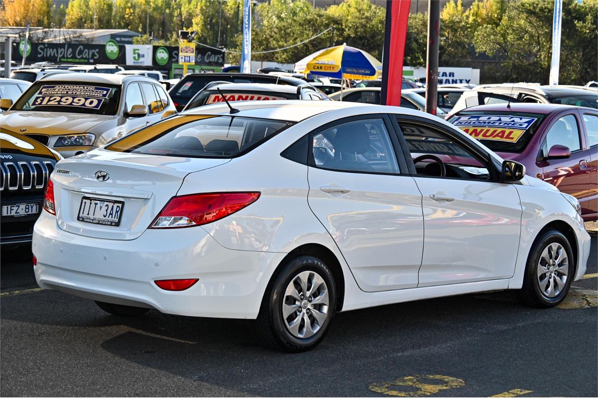 2016 Hyundai Accent Active RB4