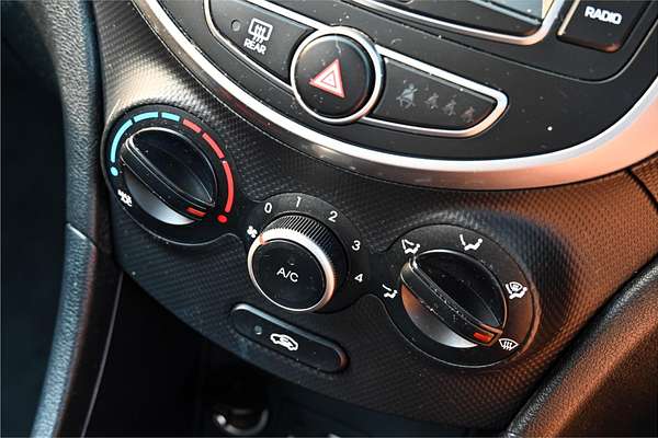 2016 Hyundai Accent Active RB4