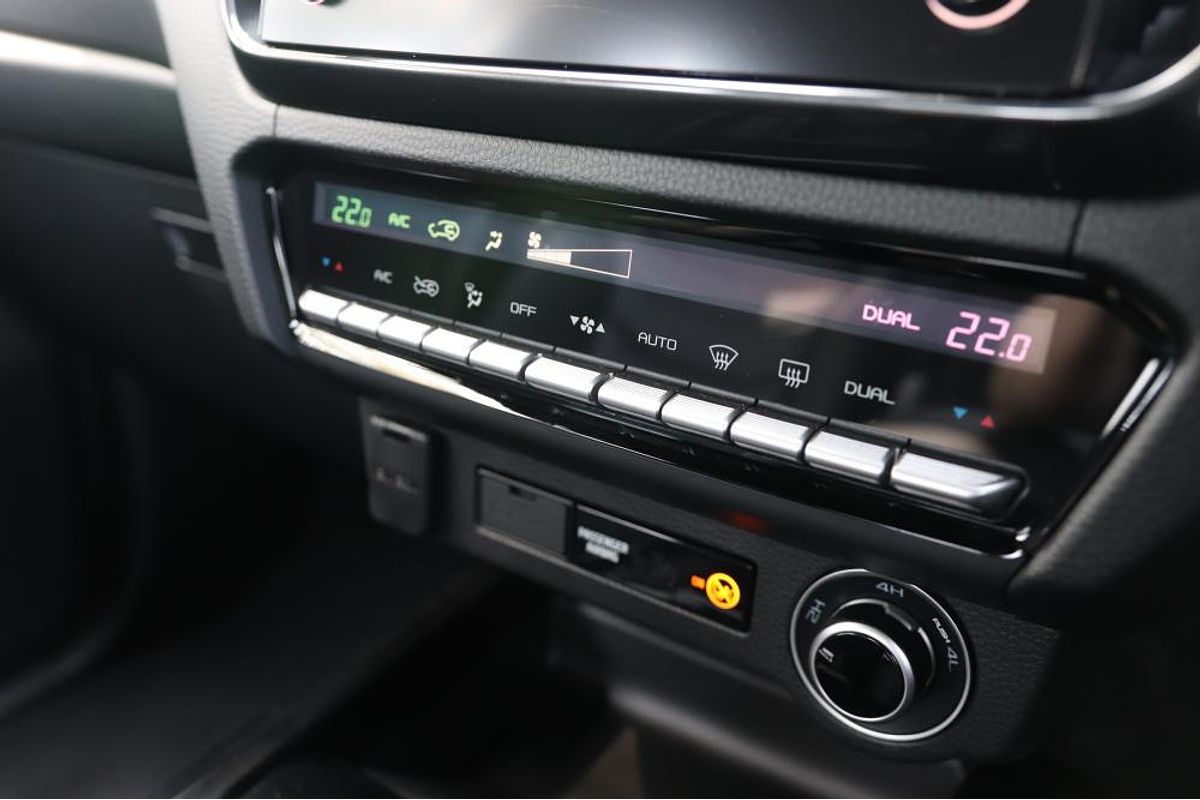 2024 Isuzu D-MAX BLADE 4X4