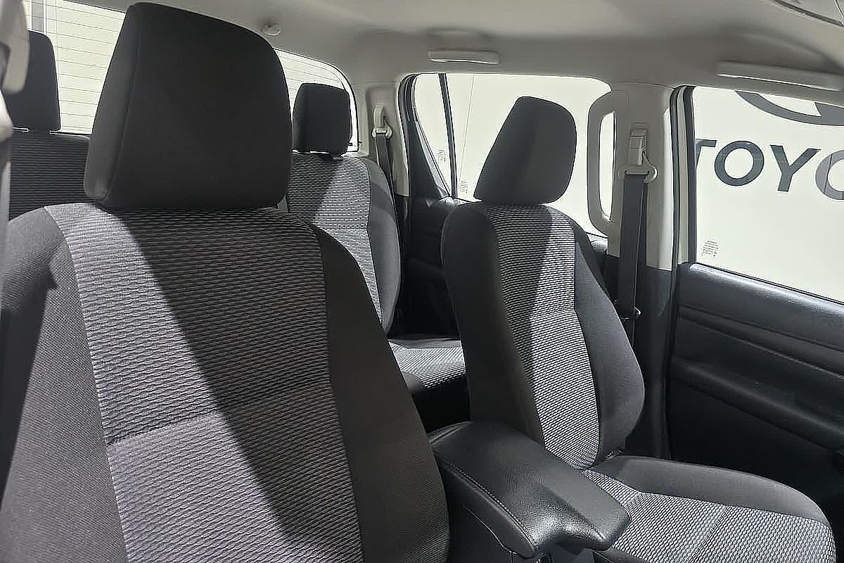 2018 Toyota Hilux Workmate TGN121R Rear Wheel Drive