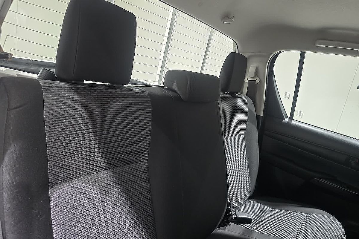 2018 Toyota Hilux Workmate TGN121R Rear Wheel Drive