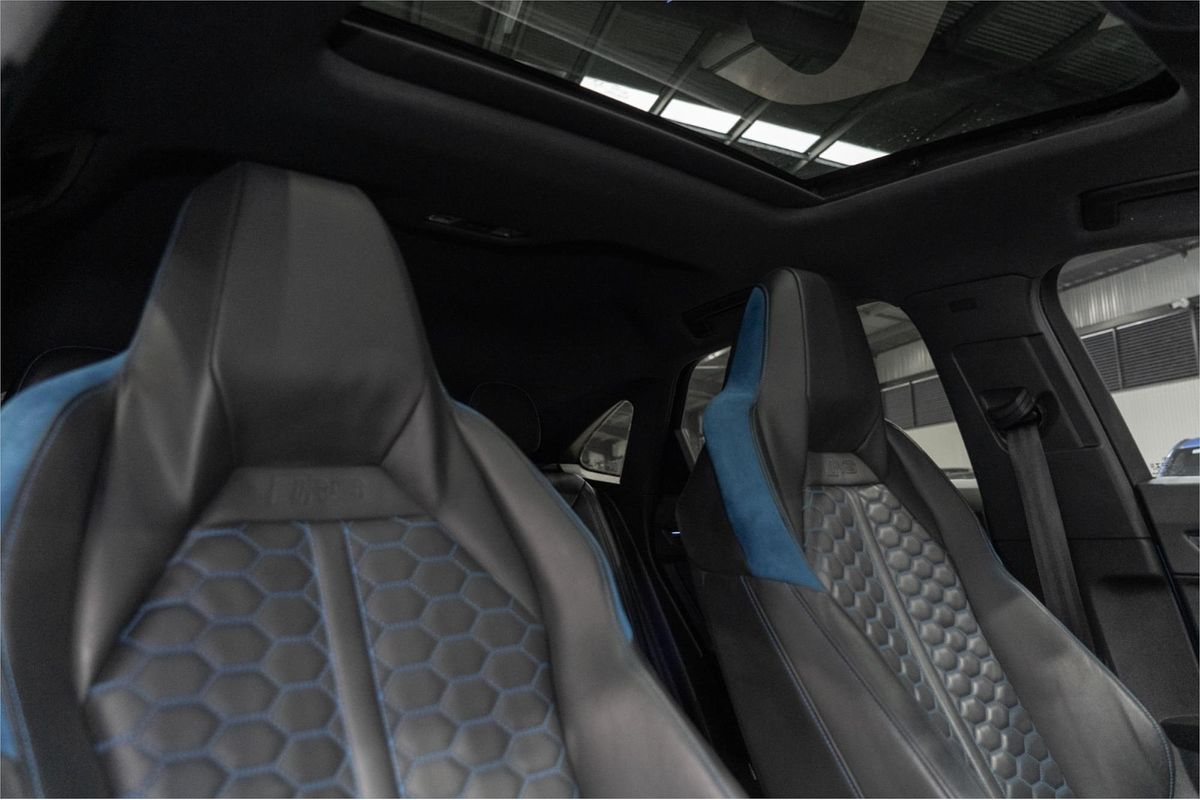 2020 Audi RS Q3 F3