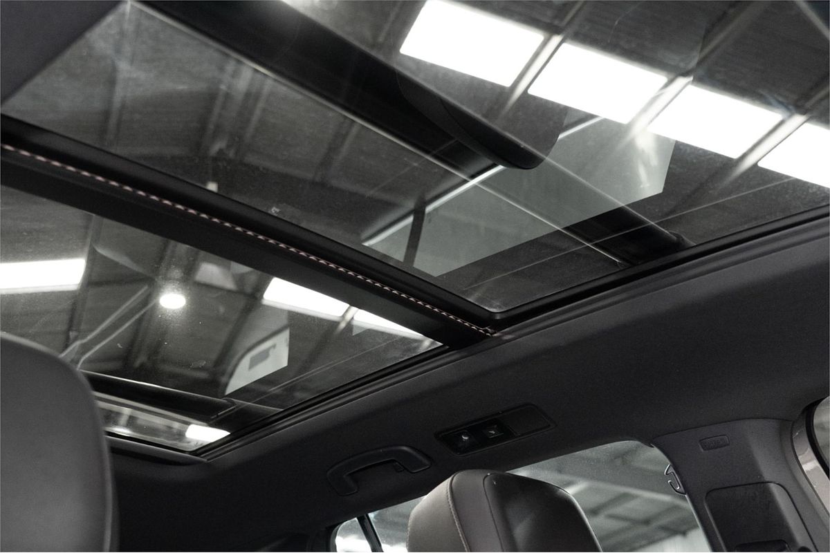 2017 Volkswagen Tiguan 140TDI Highline 5N