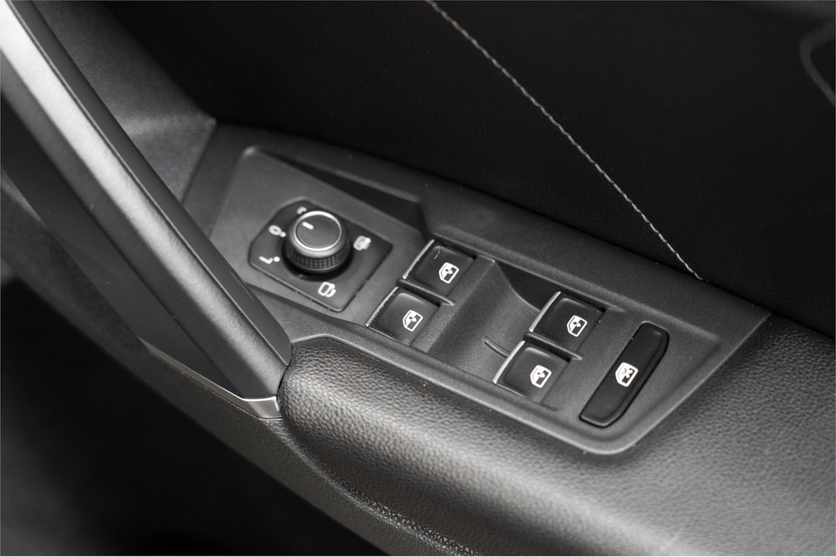 2017 Volkswagen Tiguan 140TDI Highline 5N