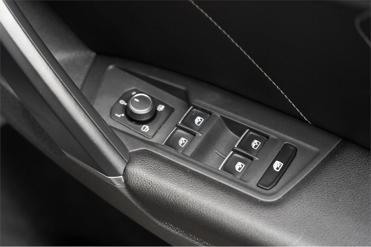 2017 Volkswagen Tiguan 140TDI Highline 5N