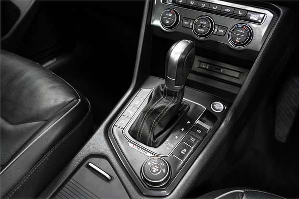 2017 Volkswagen Tiguan 140TDI Highline 5N