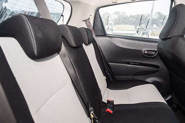 2011 Toyota Yaris YR NCP130R