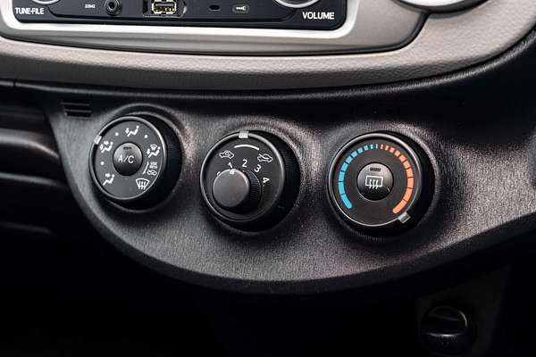 2011 Toyota Yaris YR NCP130R