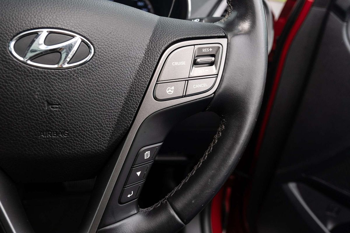 2014 Hyundai Santa Fe Highlander DM2