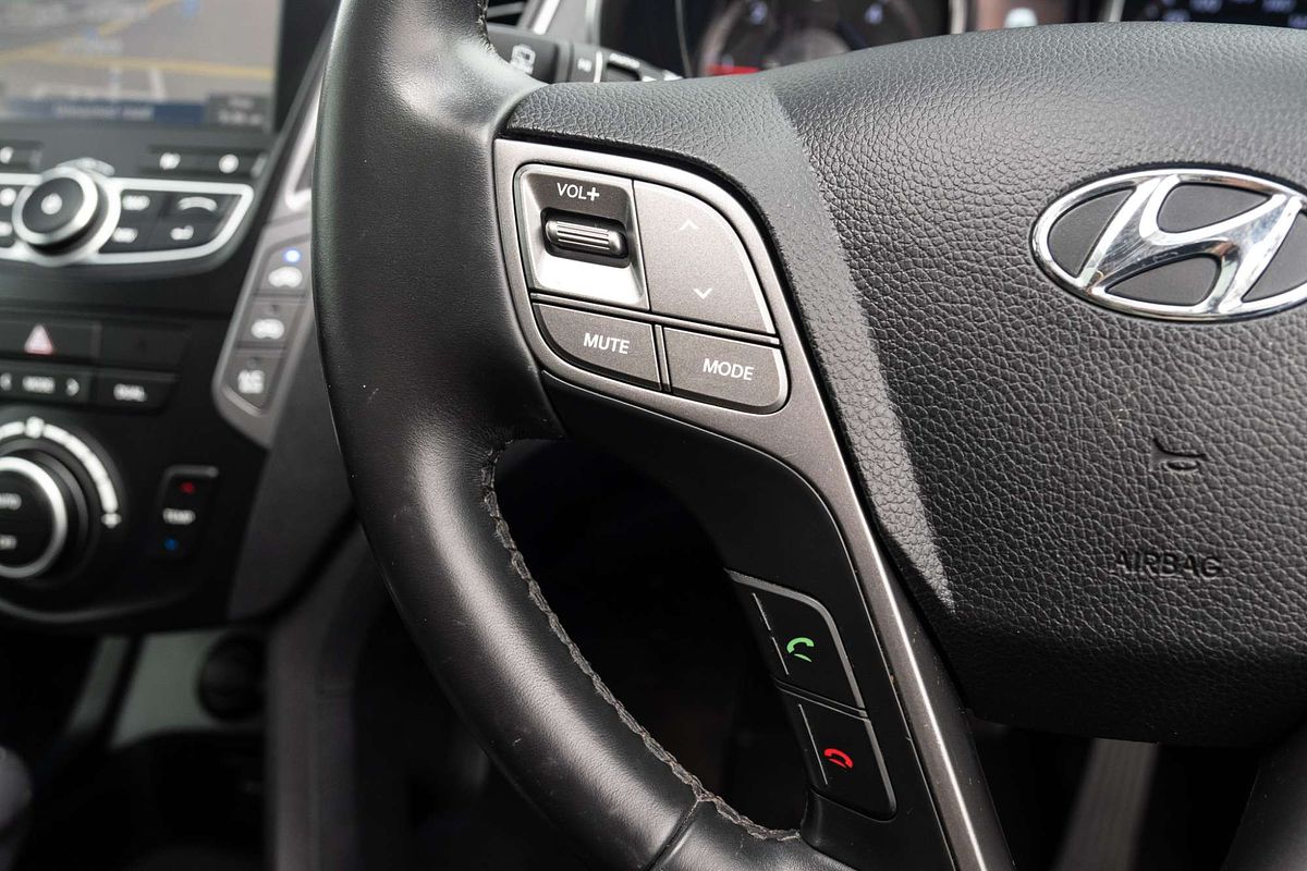 2014 Hyundai Santa Fe Highlander DM2