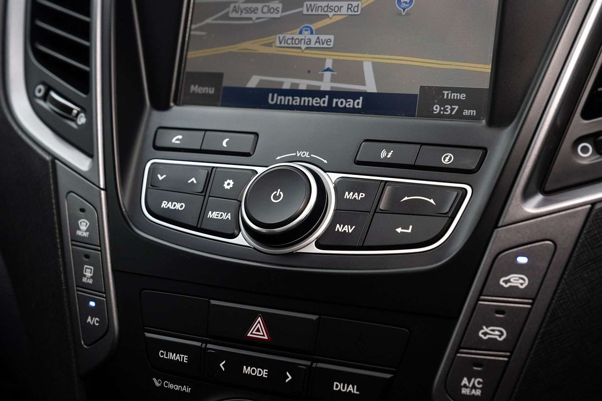 2014 Hyundai Santa Fe Highlander DM2