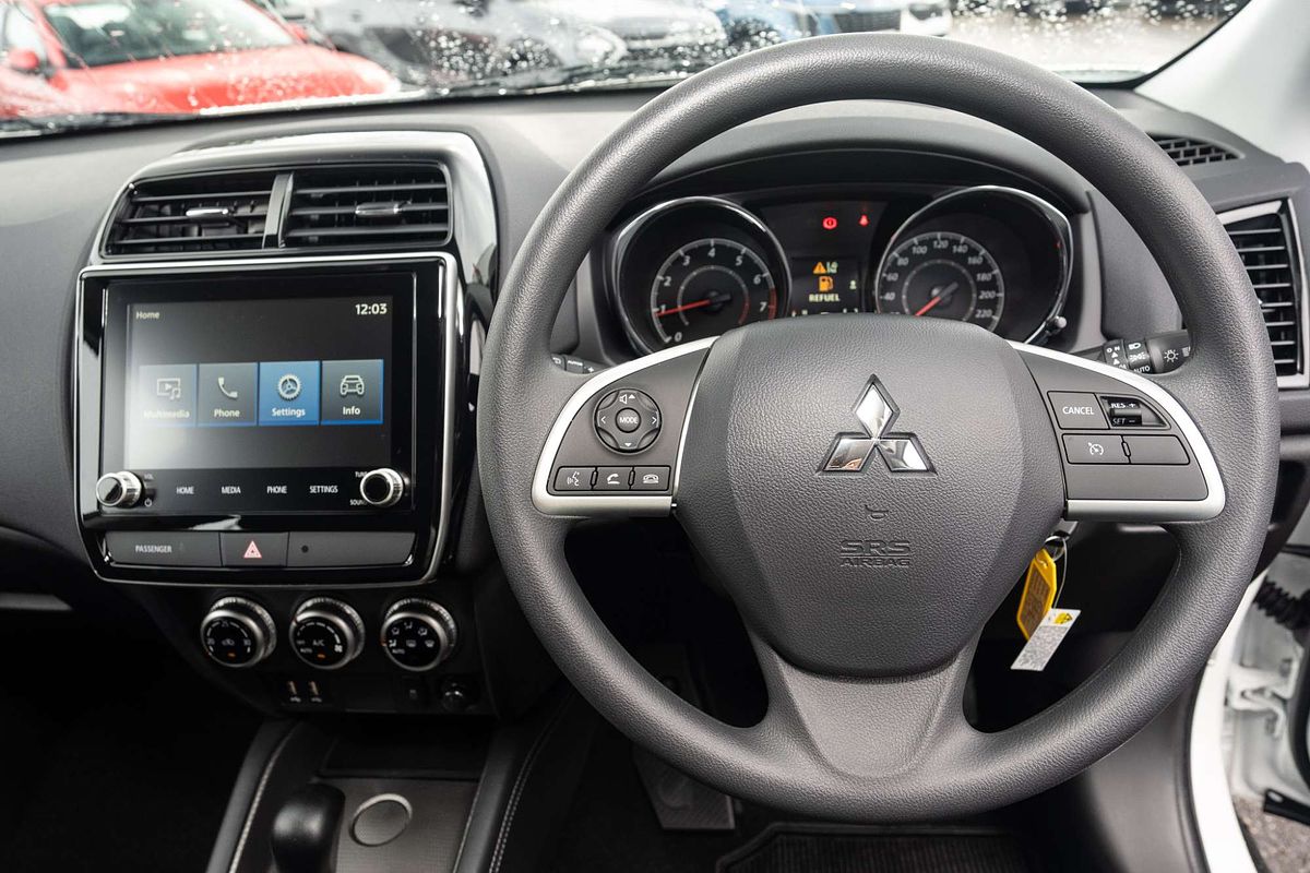 2025 Mitsubishi ASX ES XD