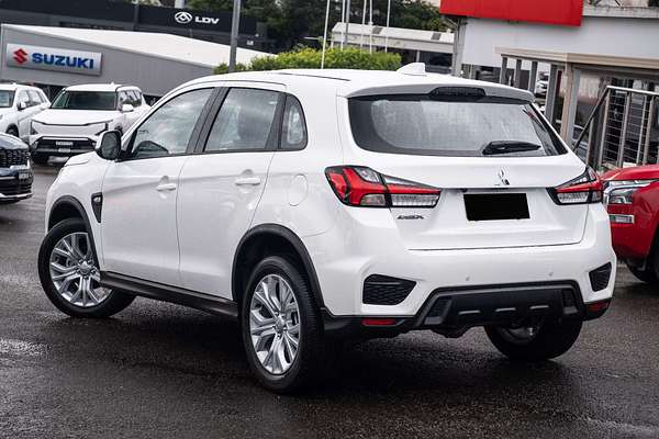 2025 Mitsubishi ASX ES XD